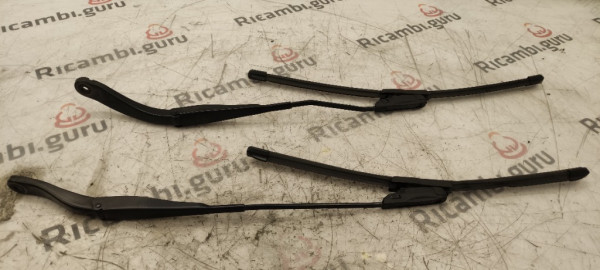 Aste Tergicristallo Anteriori Dacia sandero