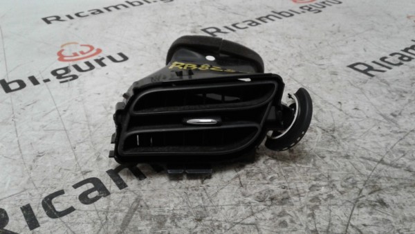 Bocchetta aria Anteriore Sinistra Citroen C3