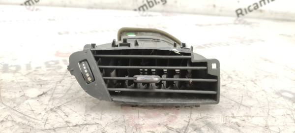 Bocchetta aria Sinistra Opel astra