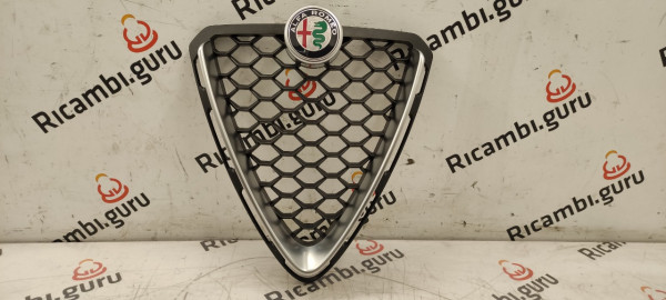 Calandra Alfa romeo Stelvio