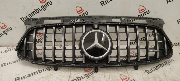 Calandra Mercedes Gla AMG