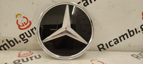Emblema Anteriore Mercedes Glc