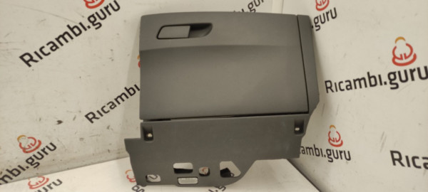 Cassetto portaoggetti Audi a4