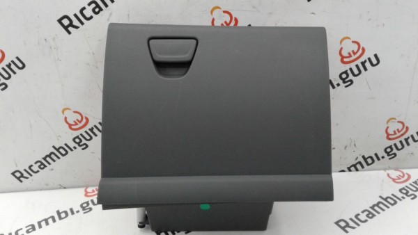 Cassetto portaoggetti Ford c-max