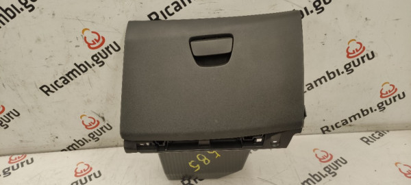 Cassetto portaoggetti Peugeot 208