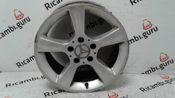 Cerchio in lega Mercedes Classe c
