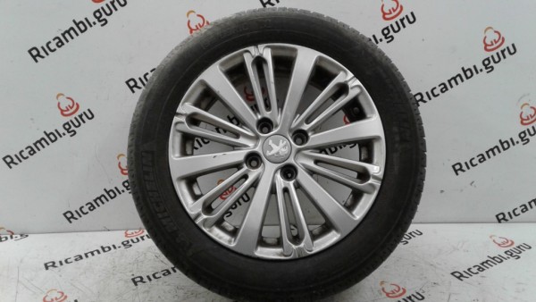 Cerchio in lega Peugeot 208