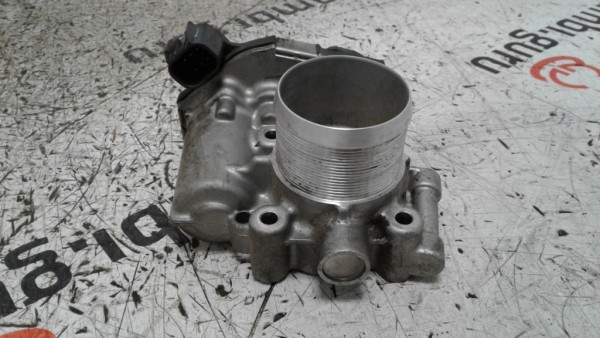 Corpo farfallato Opel astra
