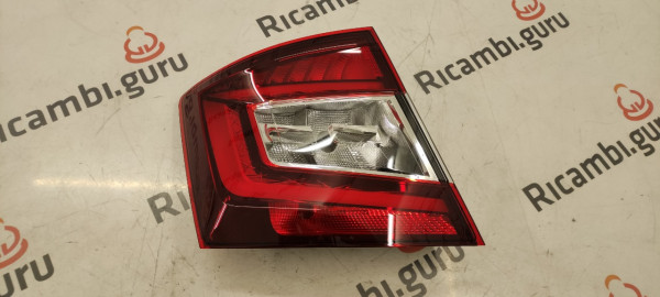 Fanale Led Posteriore Sinistro Skoda Fabia berlina