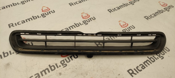 Griglia Anteriore Inferiore Fiat 500 x