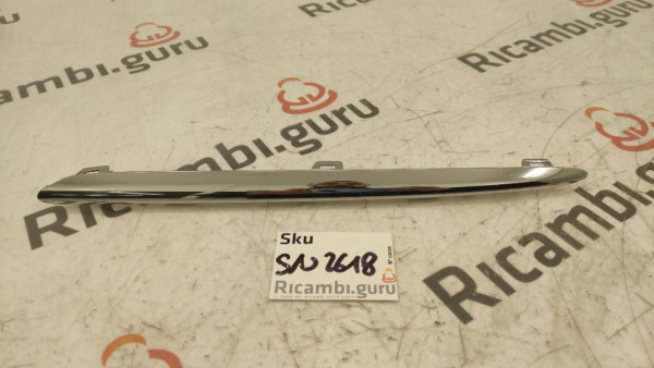 Griglia Anteriore Sinistra Mercedes Classe a