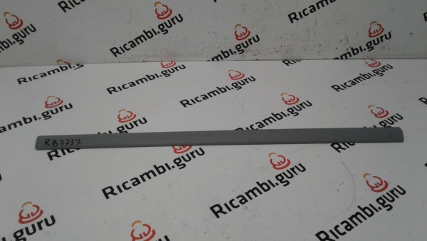 Modanatura Porta Anteriore Sinistra Audi A3