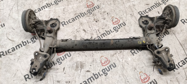 Ponte posteriore Peugeot 208