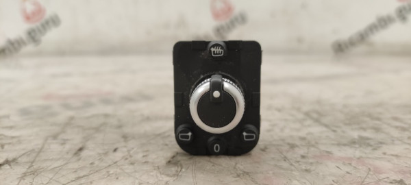 Pulsantiera Regolazione Retrovisori Audi q2