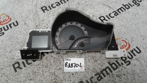 Quadro strumenti Toyota iq