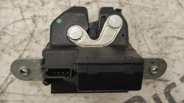 Serratura portellone Alfa romeo giulietta