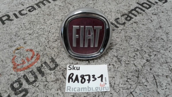 Emblema Pulsante Portellone Fiat grande punto