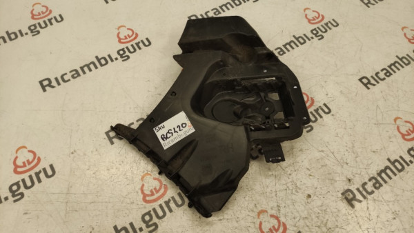 Supporto Paraurti Posteriore Destro Volvo v40