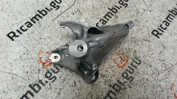 Supporto motore Audi A4