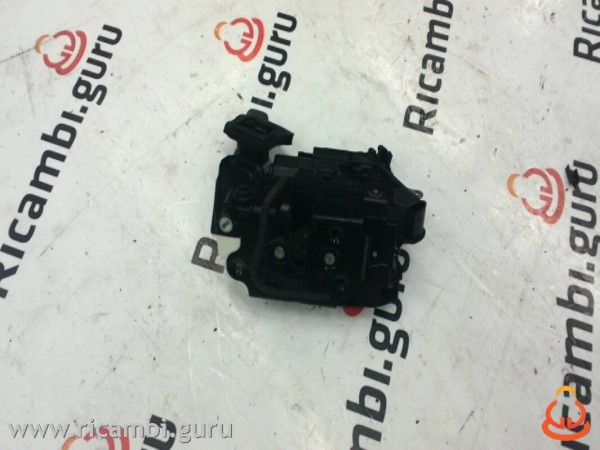 Serratura porta posteriore sx VW