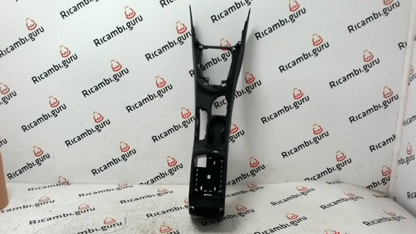 KAERGK Bracciolo per Auto per Peugeot 207 Console Centrale Dell'auto Doppio Strato di Spazio con Portabicchieri 7 Porte USB Portaoggetti Posteriore Facile da Montare (Linea Nera