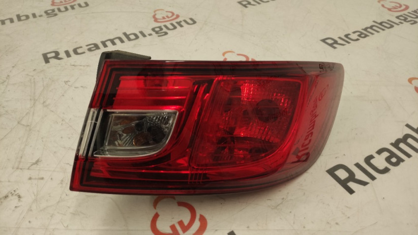 Faro Posteriore Renault Master Faro Posteriore Sinistro E Destro Per Renault Master II E Opel Movano A - Ricambio Generico Fanali Posteriore Opel Movano A - Foto 4