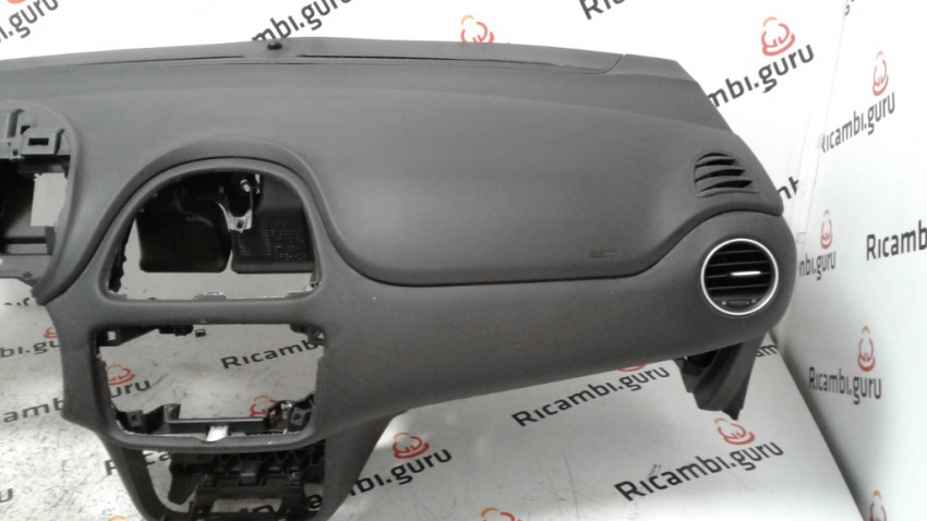 Lancia Delta Cover Airbag Dn Racing Per Fiat Grande Punto - Design Personalizzato, Protezione E Stile Copertura Airbag