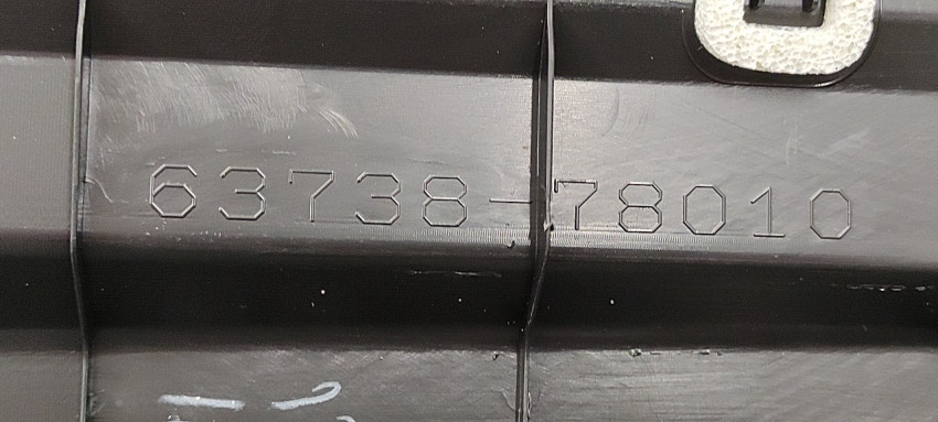 Modanatura Porta Posteriore Mercedes W123 | Grigio Senza Fregio - 5