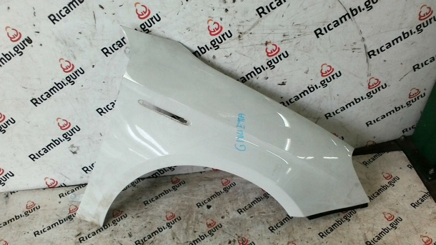 Passaruota Anteriore Destro Per Alfa Romeo Mito Dal 2008 - Ricambio Compatibile