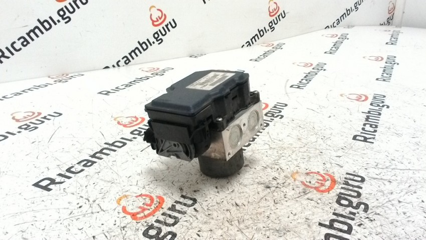 Pompe à eau SASIC non débrayable pour Peugeot 404 et 504 (01/1963-12/1989) - essence