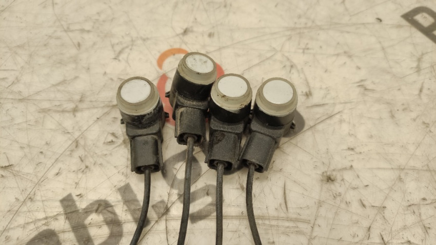 Kit 4 Sensori Parcheggio Posteriore Auto Con Allarme Sonoro - Radar Ultrasuoni 110° Per Sicurezza