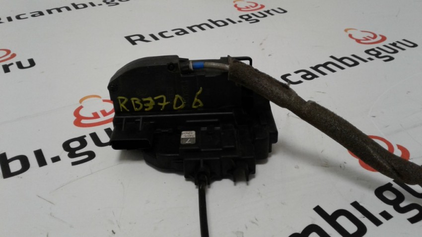 Pangtyus 25380-4EA0A Interruttore Di Apertura Del Bagagliaio Pulsante