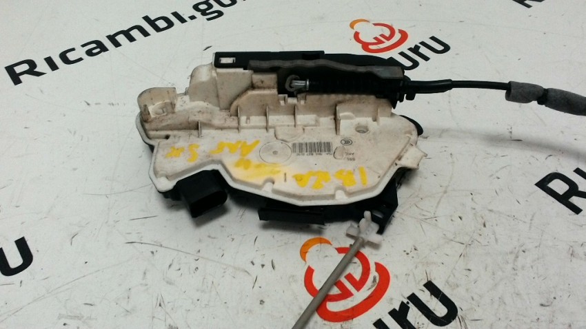 Serratura Originale Per Portellone Posteriore Seat Ibiza SC 6J – 3 Porte, Modello 6J3827505E 9B9, PR K8C