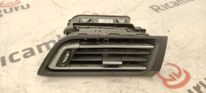 Bocchetta aria Destra Peugeot 308