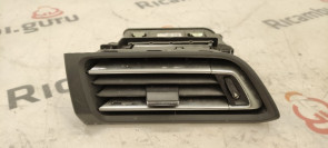 Bocchetta aria Sinistra Peugeot 308