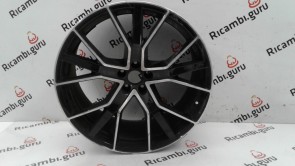 Cerchio in lega Audi Q8