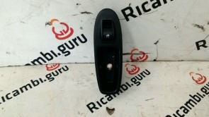 Pulsantiera Alzacristallo Anteriore Destra Fiat 500 L