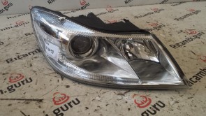 Fanale Anteriore Destro Skoda Octavia