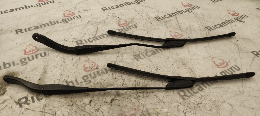 Aste Tergicristallo Anteriori Dacia sandero
