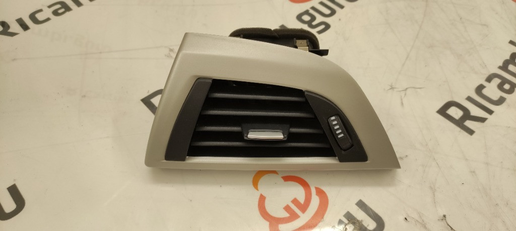 Bocchetta aria Sinistra Bmw serie 1