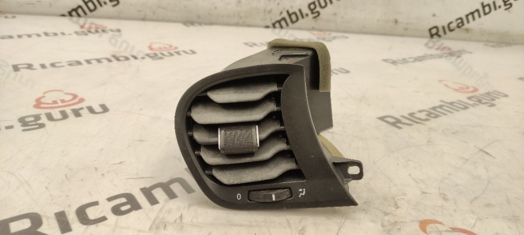 Bocchetta aria Sinistra Fiat 500 x
