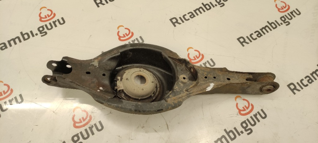 Braccio Oscillante Posteriore Destro Mazda cx-5