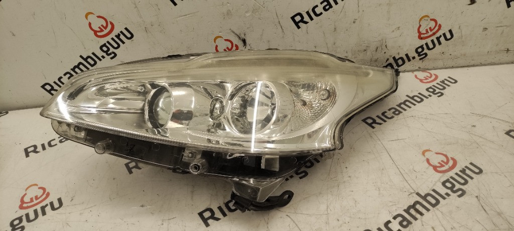 Fanale Anteriore Sinistro Peugeot 208