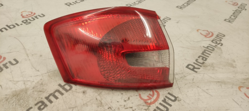 Fanale Posteriore Sinistro Ford kuga