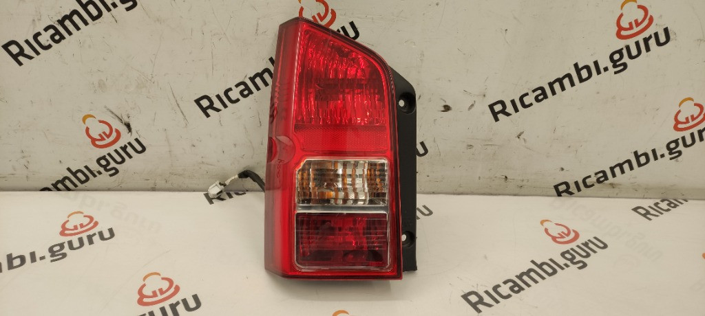 Fanale Posteriore Sinistro Nissan pathfinder