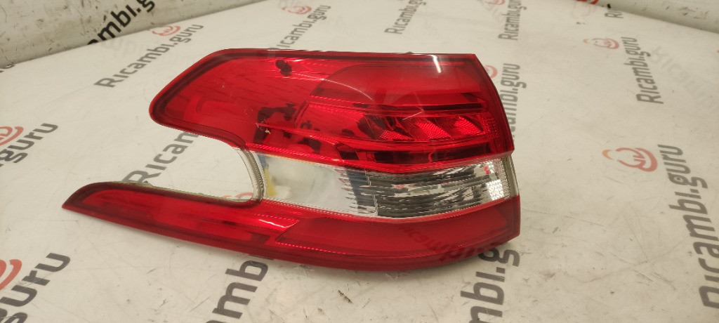 Fanale Posteriore Sinistro Peugeot 308