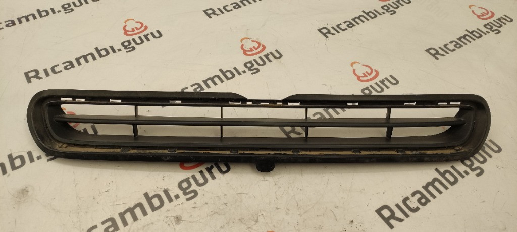 Griglia Anteriore Inferiore Fiat 500 x