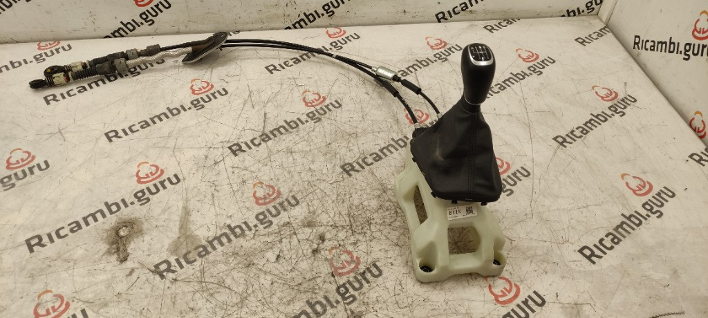 Leva cambio Manuale Kia xceed