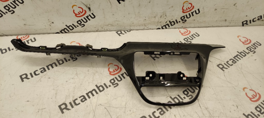 Modanatura cruscotto Peugeot 208