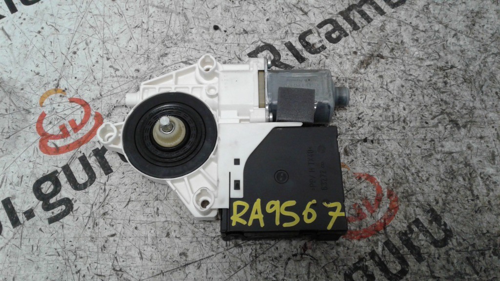 Motorino alzacristallo Anteriore Destro Audi a3